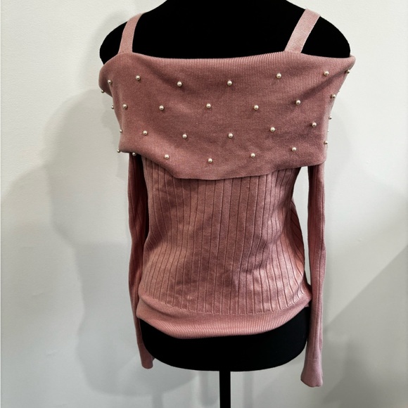 Mendocino blush pink with Pearls shoulder sweater. - Picture 3 of 6
